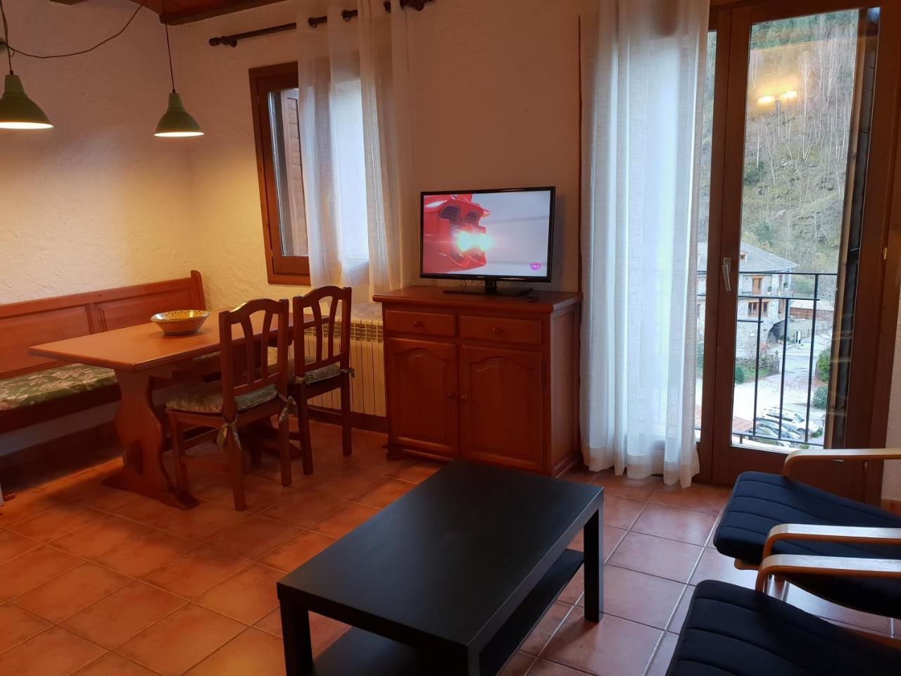 Apartaments Can Bundanci 塞特卡萨斯 外观 照片